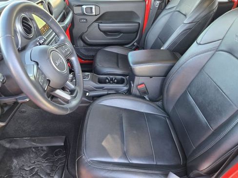 Certified 2022 Jeep Gladiator Sport image 12