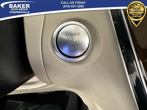 Used 2019 Mercedes-Benz GLC 300 4MATIC image 18