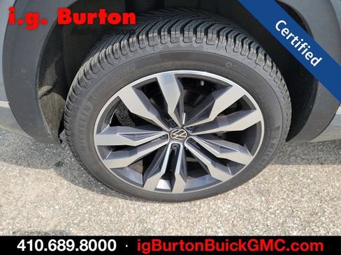 Used 2022 Volkswagen Atlas Cross Sport SEL Premium R-Line AWD/4WD image 7