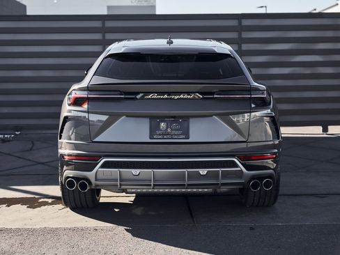 Used 2021 Lamborghini Urus image 14