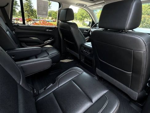 Used 2018 GMC Yukon SLT w/ Open Road Package AWD/4WD image 6