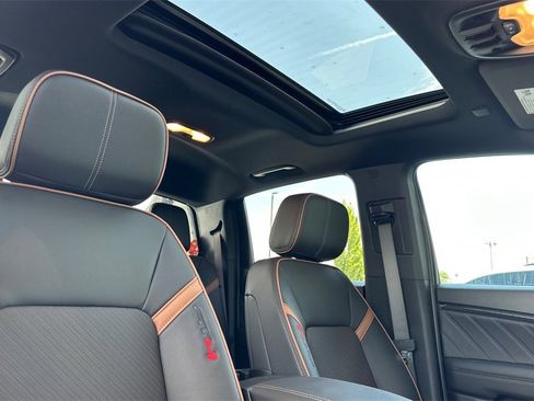 New 2025 GMC Canyon AT4 w/ Nightfall Edition image 14