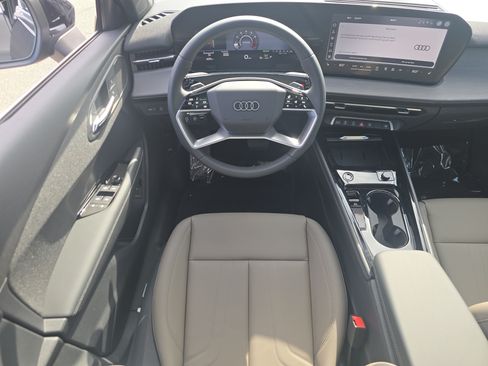 New 2026 Audi Q3 quattro 2.0T AWD/4WD image 22