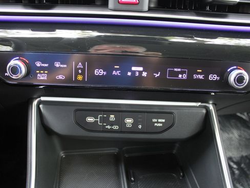 New 2026 Kia Carnival SX Prestige FWD image 49