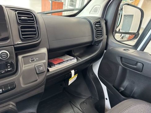 New 2023 RAM ProMaster 3500 FWD image 12