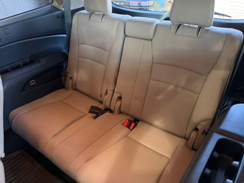 Used 2022 Honda Pilot Elite image 18