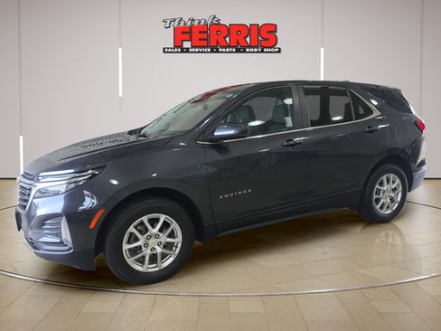 Used 2022 Chevrolet Equinox LT AWD/4WD image 1