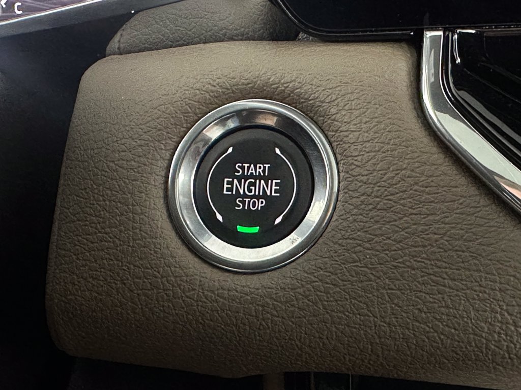 Used 2026 GMC Canyon Denali AWD/4WD image 21