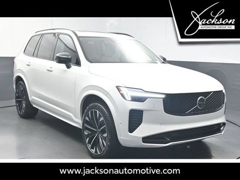 Certified 2026 Volvo XC90 B6 Ultra w/ Protection Package Premier AWD/4WD image 1