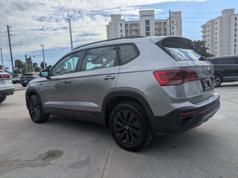 Certified 2023 Volkswagen Taos S FWD image 6