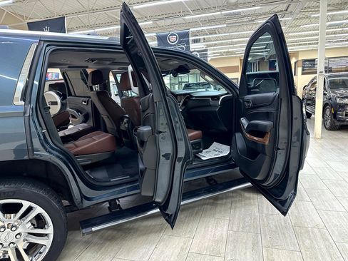 Used 2020 Chevrolet Tahoe Premier w/ Premier Plus Edition image 13