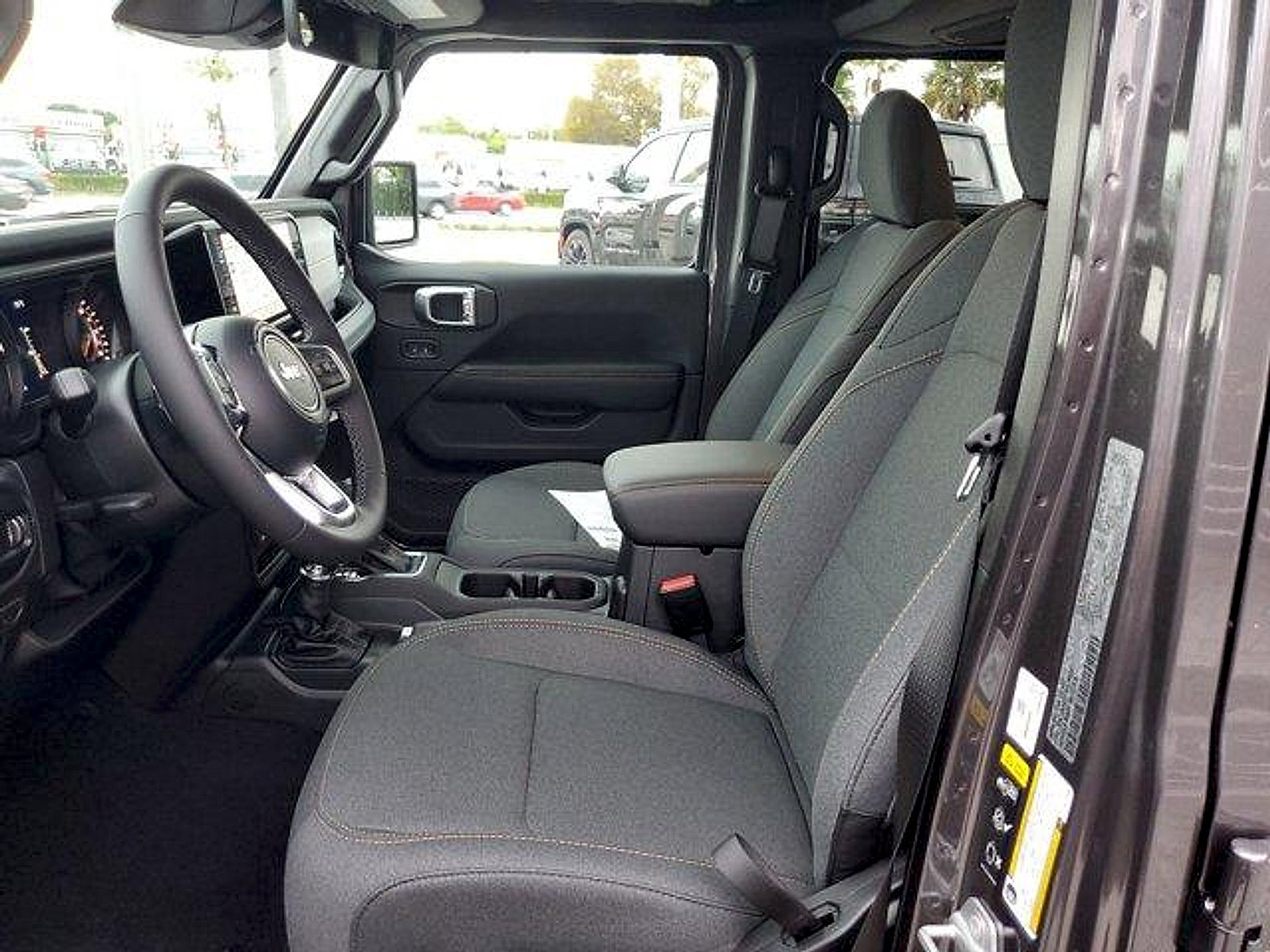 New 2026 Jeep Wrangler Unlimited Sahara w/ Technology Group AWD/4WD image 11