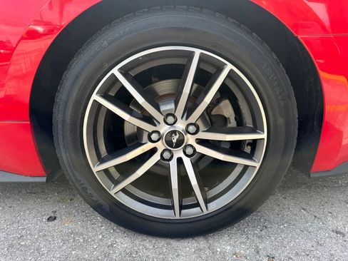Used 2017 Ford Mustang Premium RWD image 22