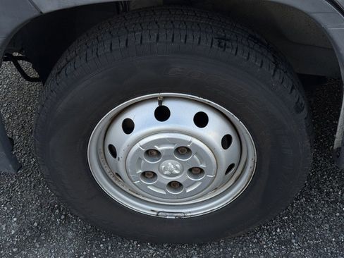 Used 2017 RAM ProMaster 2500 w/ Interior Convenience Group image 34