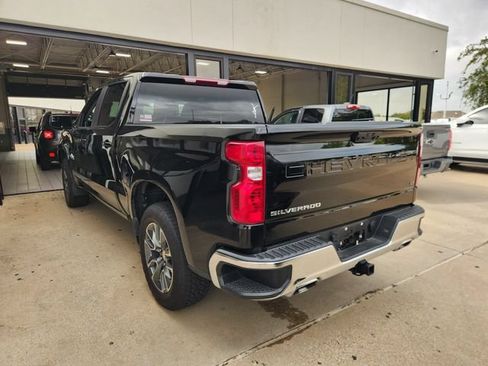 Used 2026 Chevrolet Silverado 1500 LT w/ Z71 Off-Road Package AWD/4WD image 4