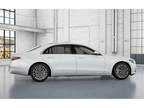 New 2026 Mercedes-Benz S 580e 4MATIC Sedan image 16