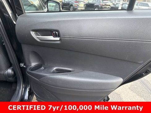 Used 2023 Toyota Corolla Cross XLE image 11