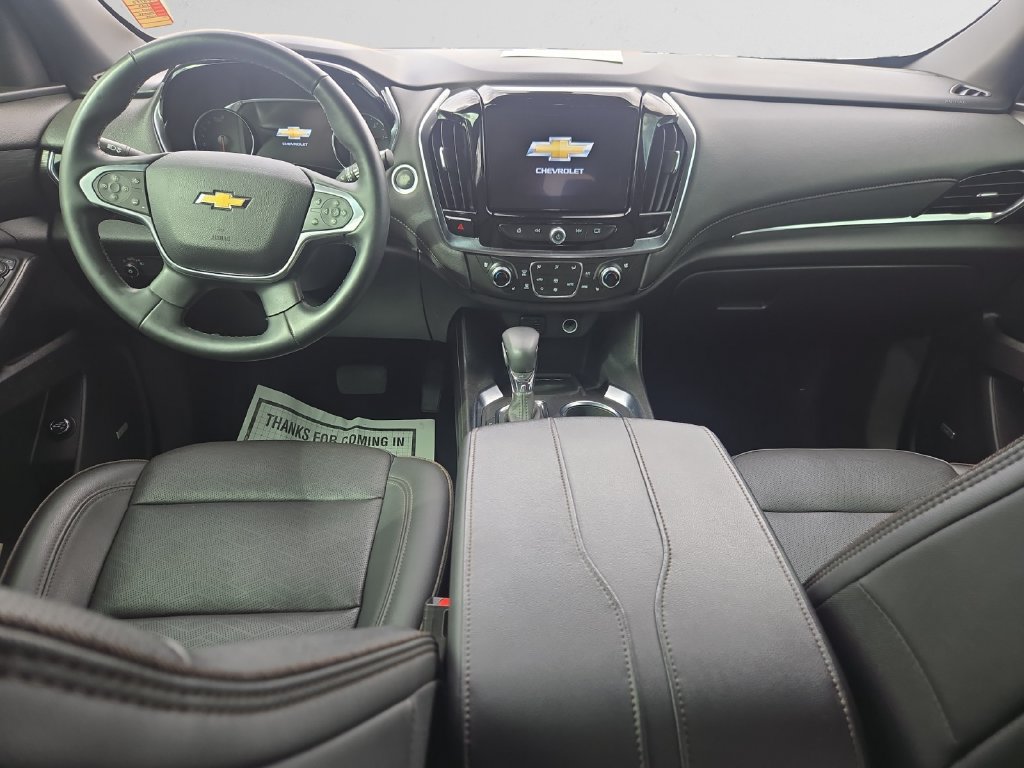 Used 2023 Chevrolet Traverse High Country w/ LPO, Floor Liner Package AWD/4WD image 10