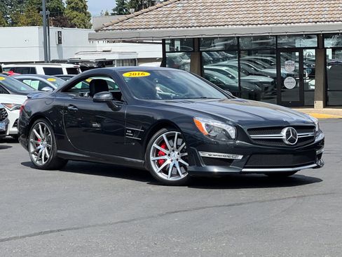 Used 2016 Mercedes-Benz SL 63 AMG image 7