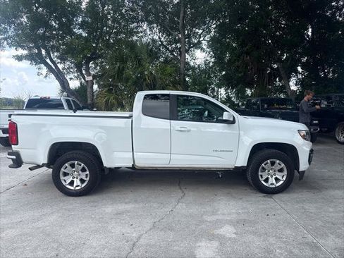 Used 2022 Chevrolet Colorado LT w/ Fleet Safety Package RWD image 6