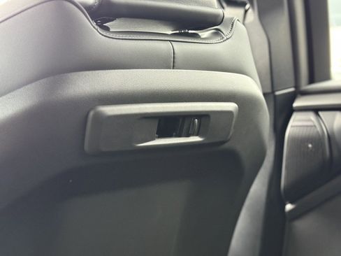 New 2026 BMW X3 xDrive30 w/ Premium Package image 18