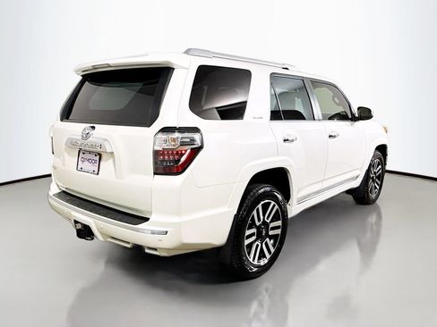 Used 2015 Toyota 4Runner Limited AWD/4WD image 7
