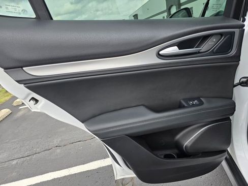 Used 2019 Alfa Romeo Stelvio Ti Sport w/ Quick Order Package 22S Sport image 21