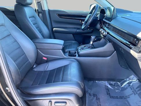 Used 2025 Honda CR-V EX-L image 8