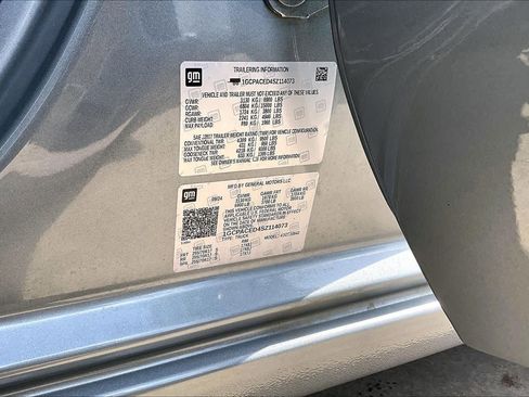 Certified 2025 Chevrolet Silverado 1500 LT RWD image 37