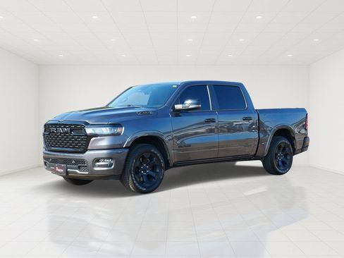 Used 2026 RAM 1500 Big Horn AWD/4WD image 6