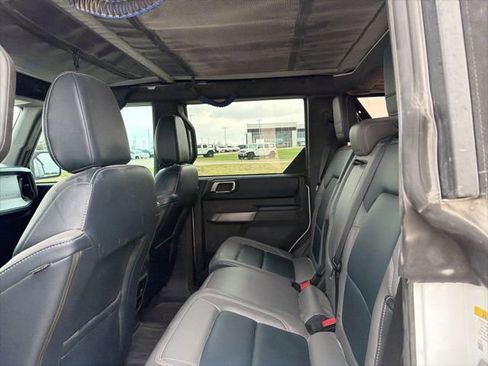 Used 2023 Ford Bronco Outer Banks w/ Sasquatch Package image 6