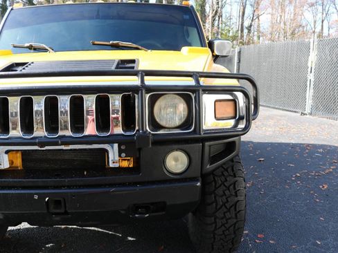 Used 2003 HUMMER H2 Base 4dr 4WD SUV w/ Preferred Equipment Group image 35