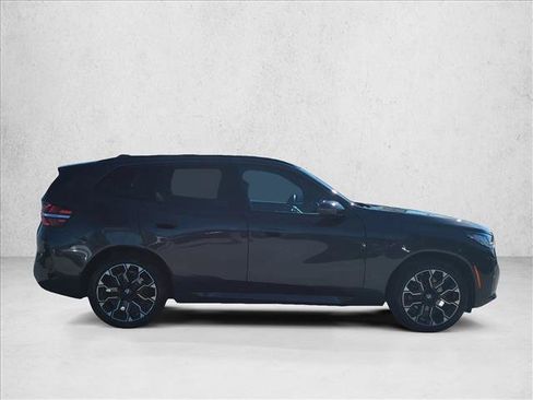 Used 2025 BMW X3 xDrive30i AWD/4WD image 4