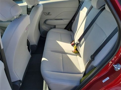 New 2026 Hyundai Kona SE image 19