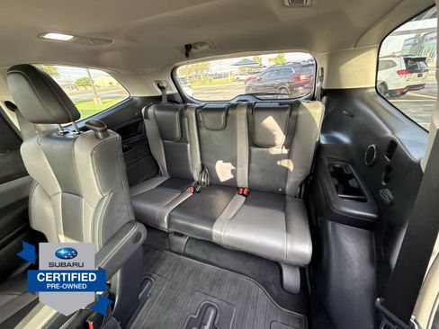 Used 2023 Subaru Ascent Onyx Edition Limited w/ Popular Package - Onyx AWD/4WD image 18