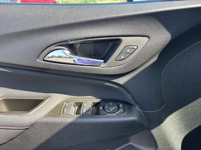 Used 2024 Chevrolet Equinox RS w/ RS Leather Package FWD image 24