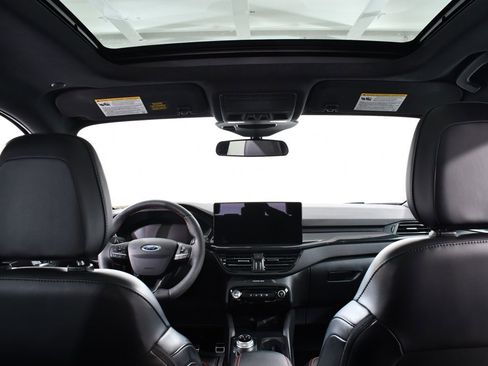 Used 2023 Ford Escape ST-Line w/ Tech Pack #1 image 17