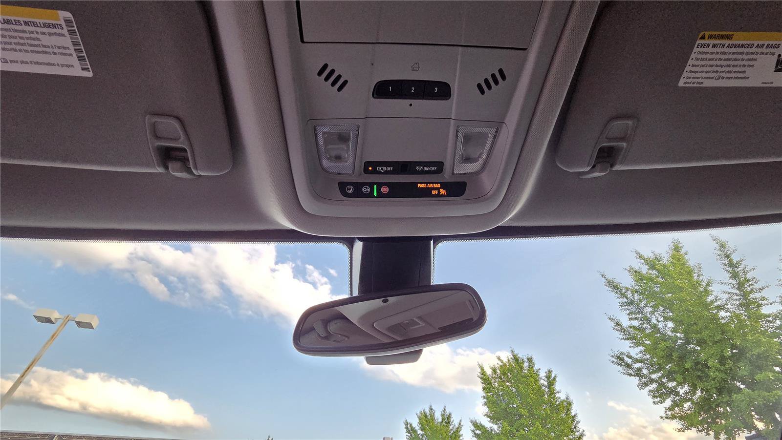 Used 2023 GMC Acadia AT4 w/ Technology Package AWD/4WD image 26