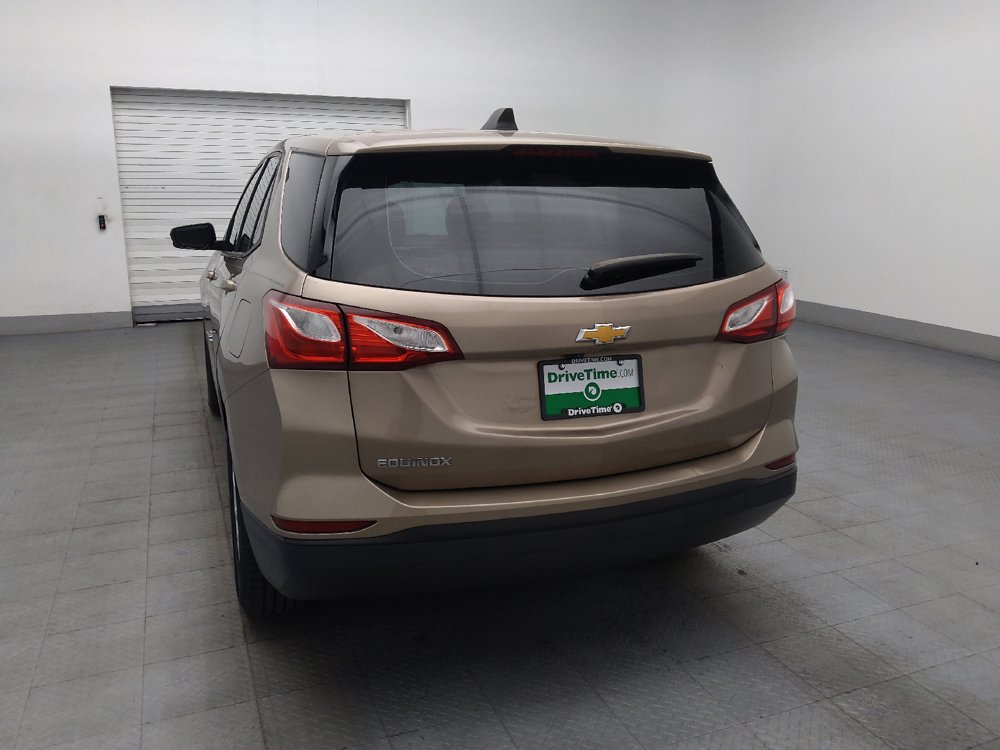 Used 2019 Chevrolet Equinox LS FWD image 6