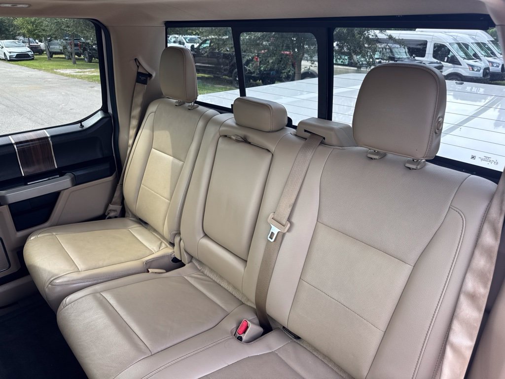 Used 2015 Ford F150 Lariat RWD image 11