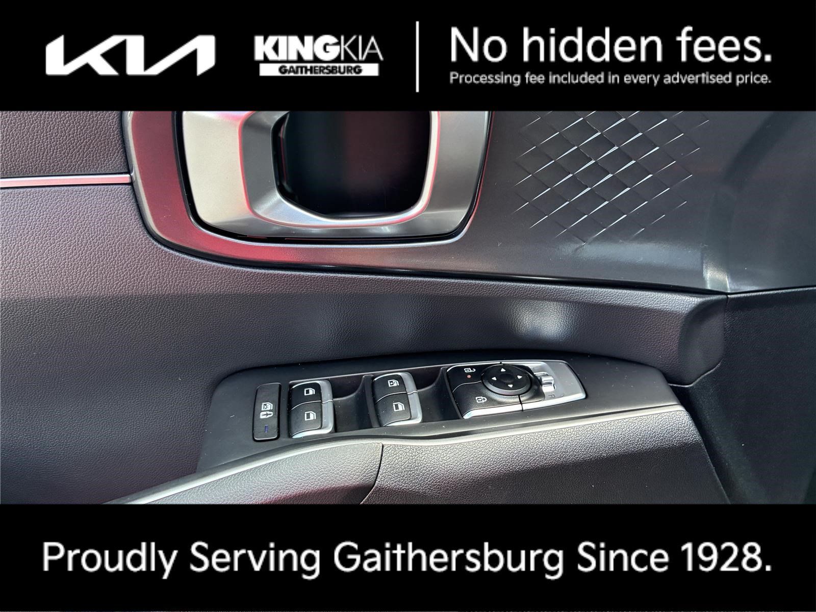 Certified 2026 Kia Sorento LX FWD image 24