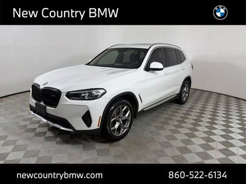 Used 2022 BMW X3 xDrive30i w/ Convenience Package AWD/4WD image 3
