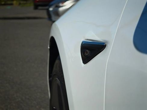 Used 2018 Tesla Model 3 Long Range AWD/4WD image 15