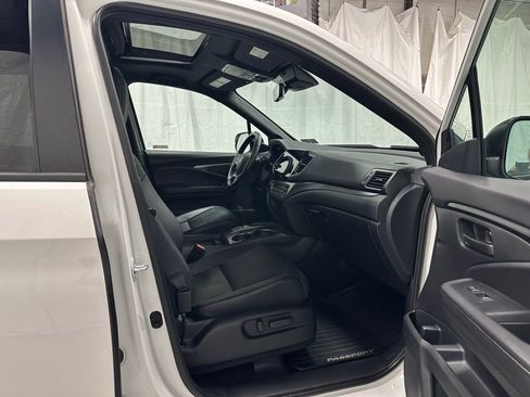 Used 2023 Honda Passport EX-L image 52