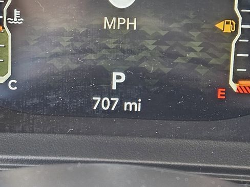 Used 2025 Jeep Gladiator Rubicon w/ Convenience Group image 29