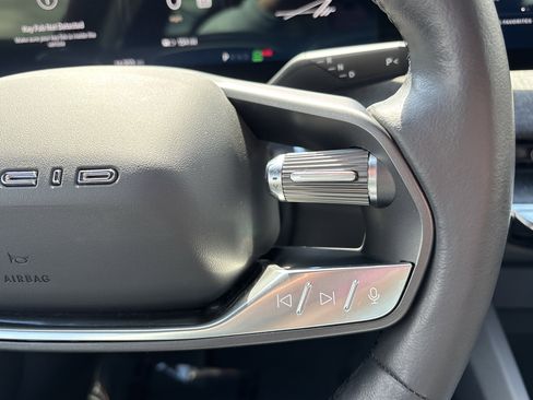 Used 2024 Lucid Air Touring AWD/4WD image 25