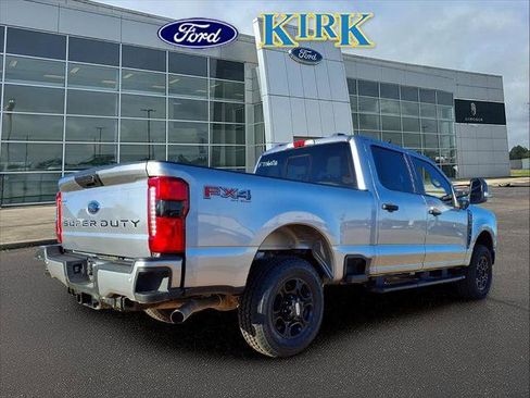 Certified 2024 Ford F250 XL w/ STX Appearance Package image 5