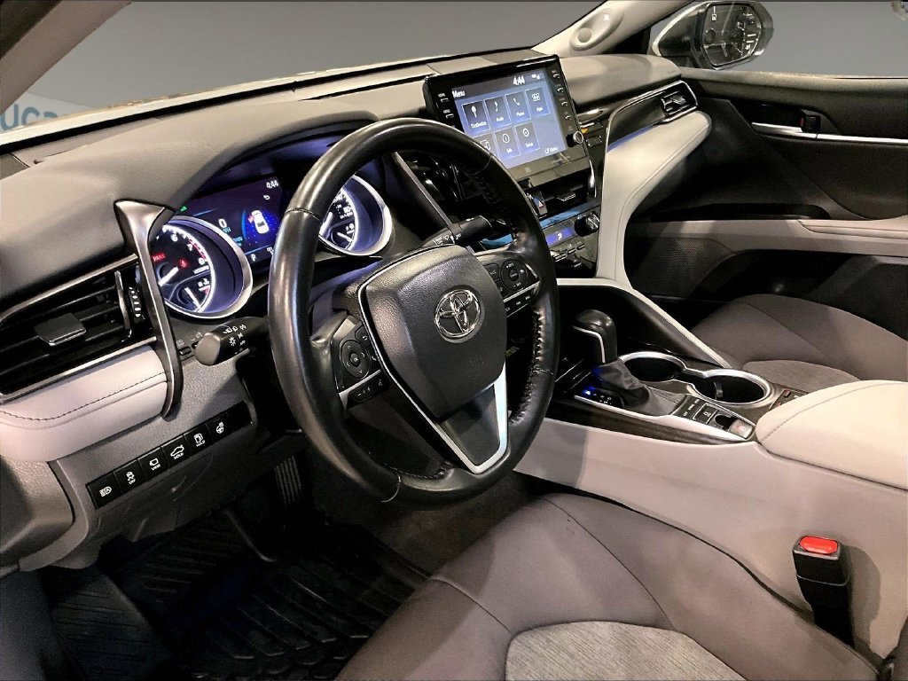 Used 2023 Toyota Camry XLE w/ Navigation Package AWD/4WD image 8