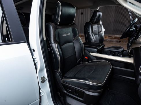 Used 2023 RAM 3500 Laramie image 30