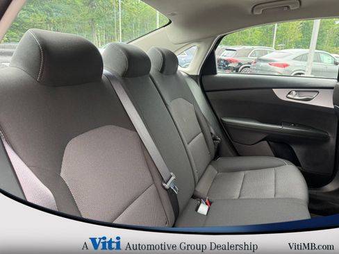 Used 2024 Kia Forte LXS w/ LXS Technology Package FWD image 26